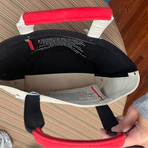 NWT - kate spade Uptown/Downtown Limited Edition Tote for Bloomingdale’s - Picture 8 of 8